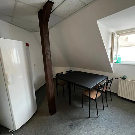 Monteurzimmer Fuer 6-12 Personen In Apartment Erfurt