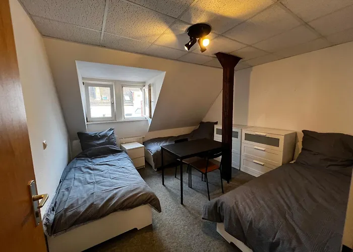 Monteurzimmer Fuer 6-12 Personen In